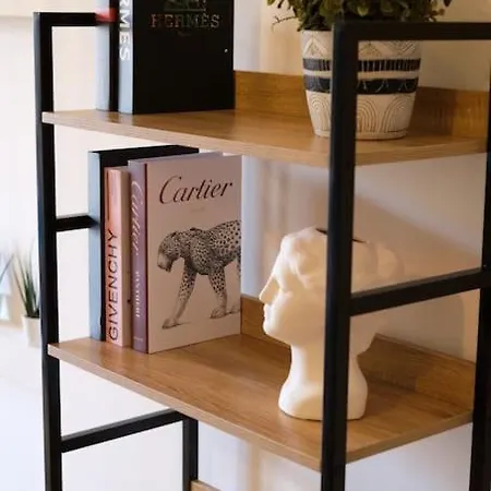 “the Elysian” Center Appartement *